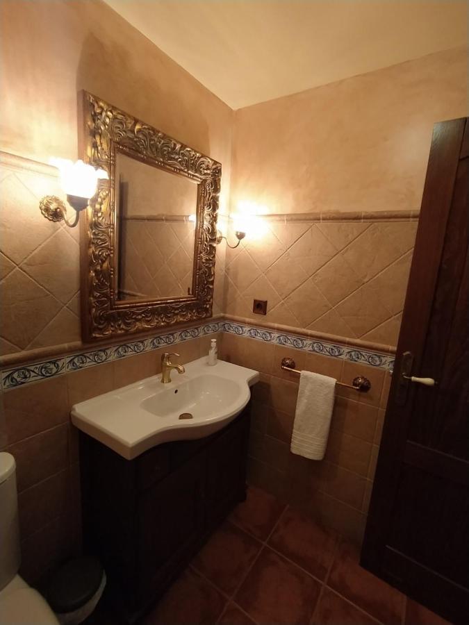 Hotel Rural El Nogal 마드로나 외부 사진